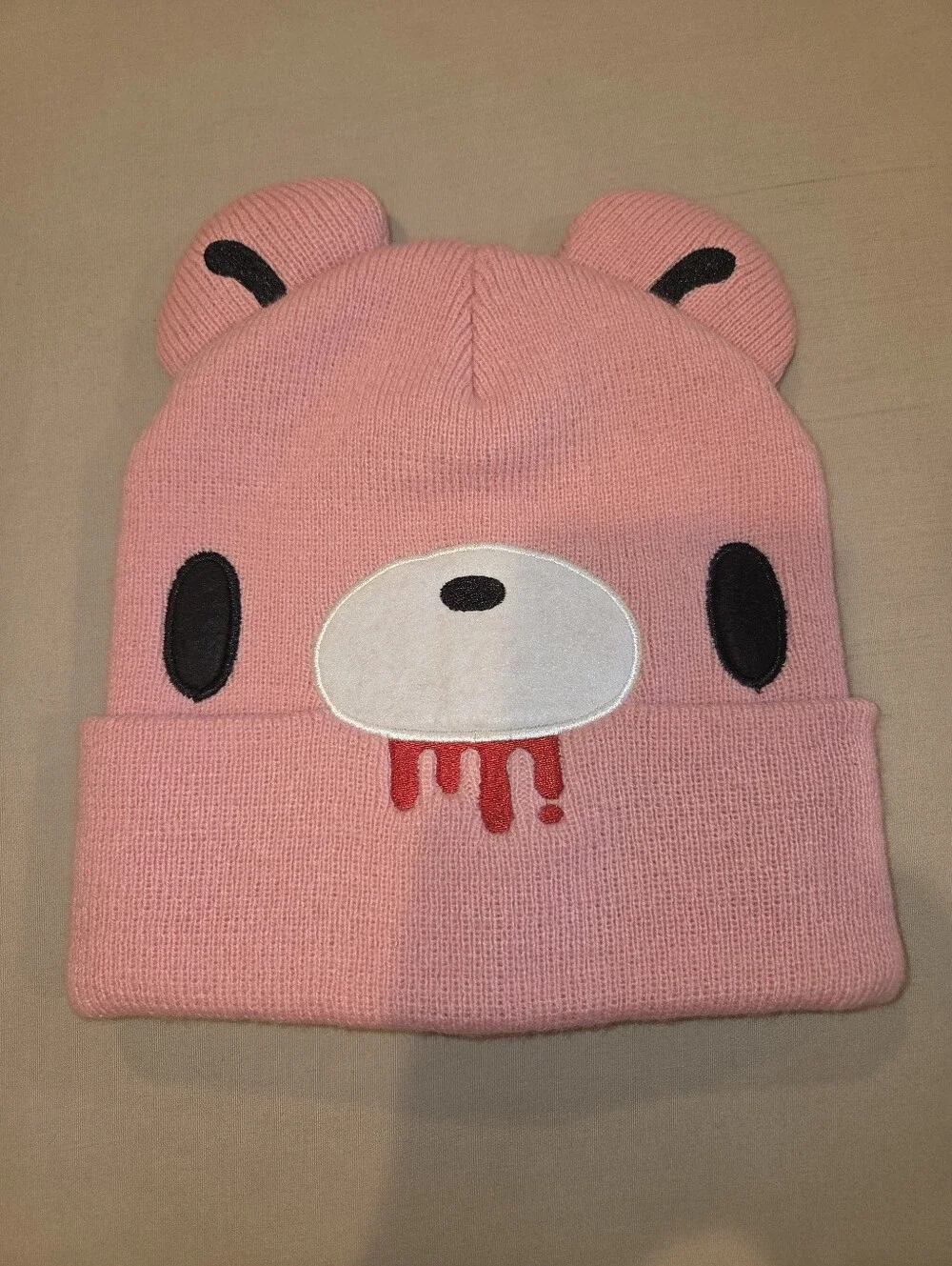GLOOMY BEAR BEANIE